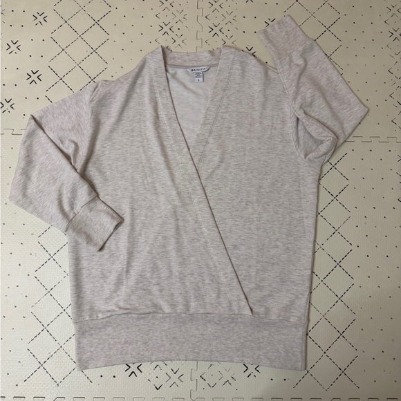 NWOT Athleta Purana V-Neck Wrap Sweatshirt L - Picture 2 of 7
